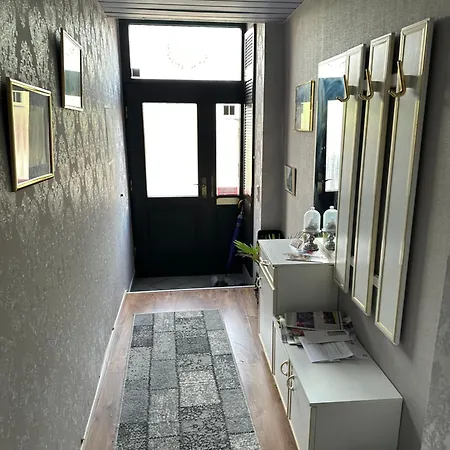 Apartment Peter's